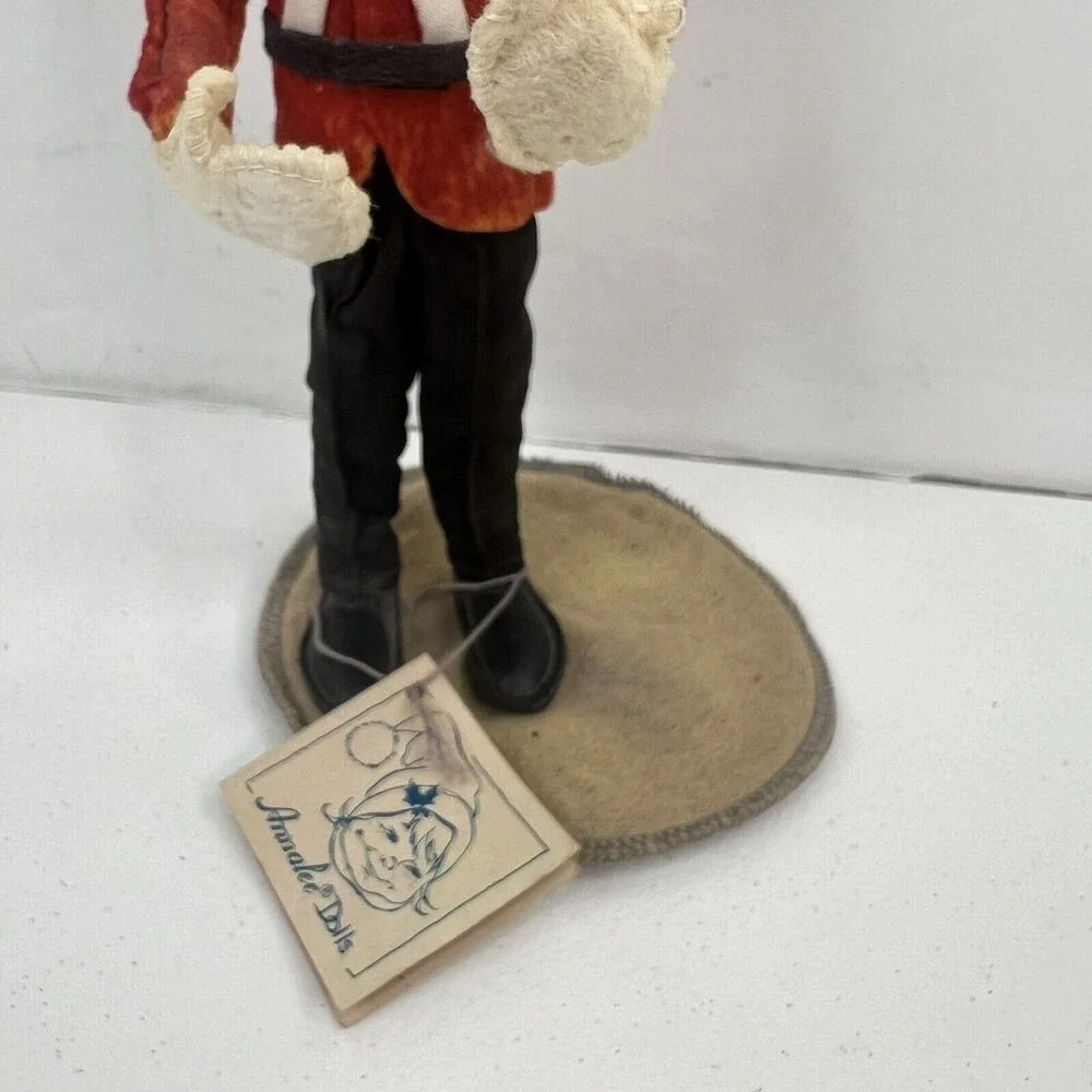 Vtg 1987 Annalee Toy Doll 11" Queen's Guard Marching British Soldier USA 7560 - Picture 5 of 16